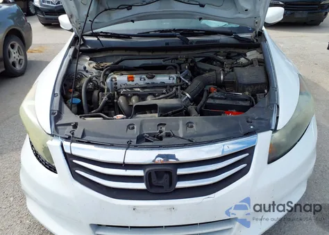 2011 Honda Accord 2.4 Ex-L z USA, uszkodzony, nr VIN 1HGCP2F8XBA038335